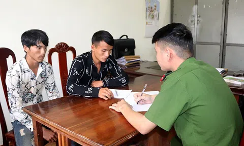 Lời khai hai thanh niên nửa đêm xông vào hiếp dâm người phụ nữ ngủ cùng hai con